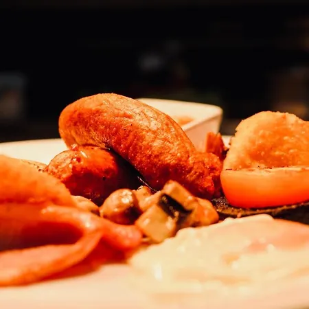 Мини-отель The Ham And Cheese Scagglethorpe