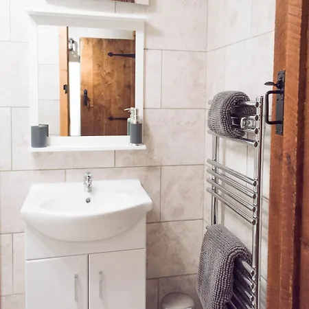 The Ham And Cheese 4* Scagglethorpe