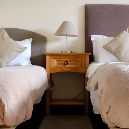 The Ham And Cheese 4*