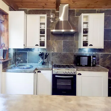 Мини-отель The Ham And Cheese