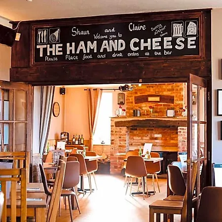 The Ham And Cheese 4* Scagglethorpe