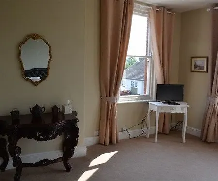 Мини-отель The Ham And Cheese Scagglethorpe