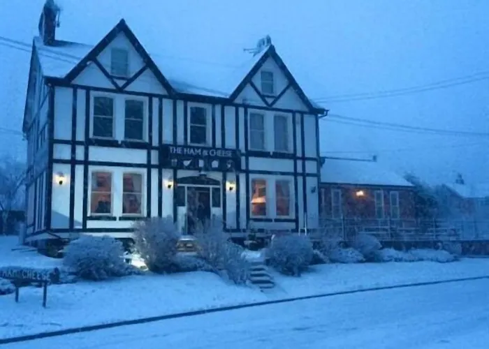 Inn The Ham And Cheese Scagglethorpe