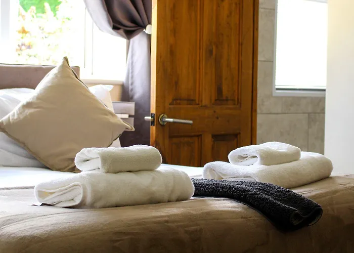 The Ham And Cheese Inn 4*