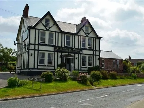 Inn The Ham And Cheese Scagglethorpe