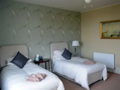 Inn The Ham And Cheese 4*