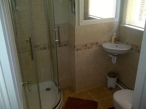 Inn The Ham And Cheese 4*