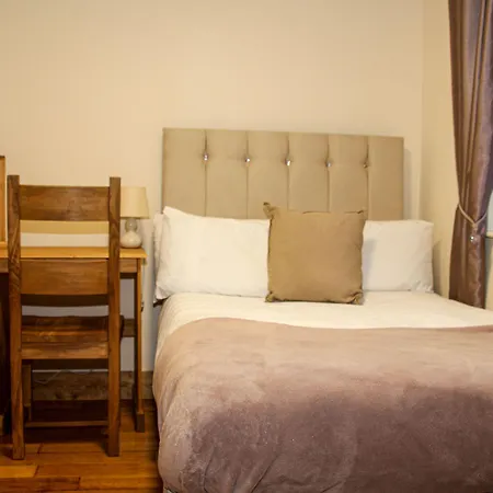 The Ham And Cheese 4* Scagglethorpe